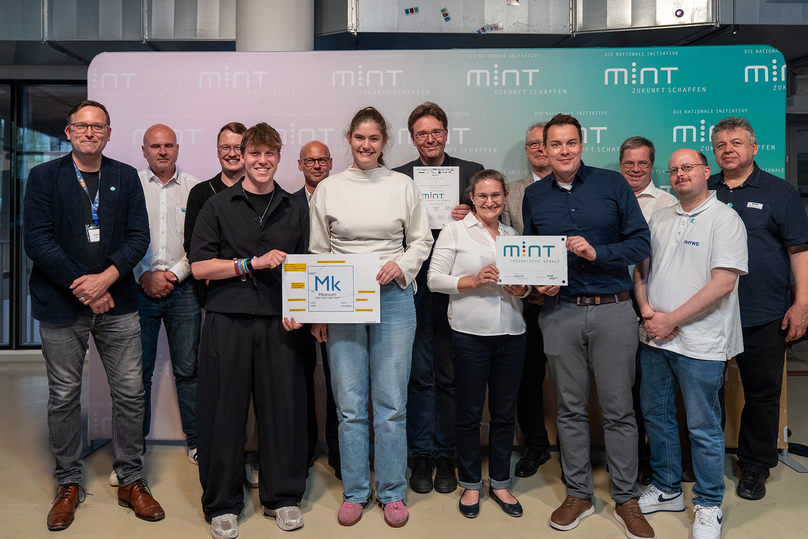 Ausgezeichnet! Das MK ist jetzt „MINT-freundliche Schule“